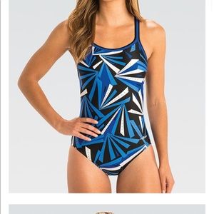 Dolfin women’s swimsuit size 32